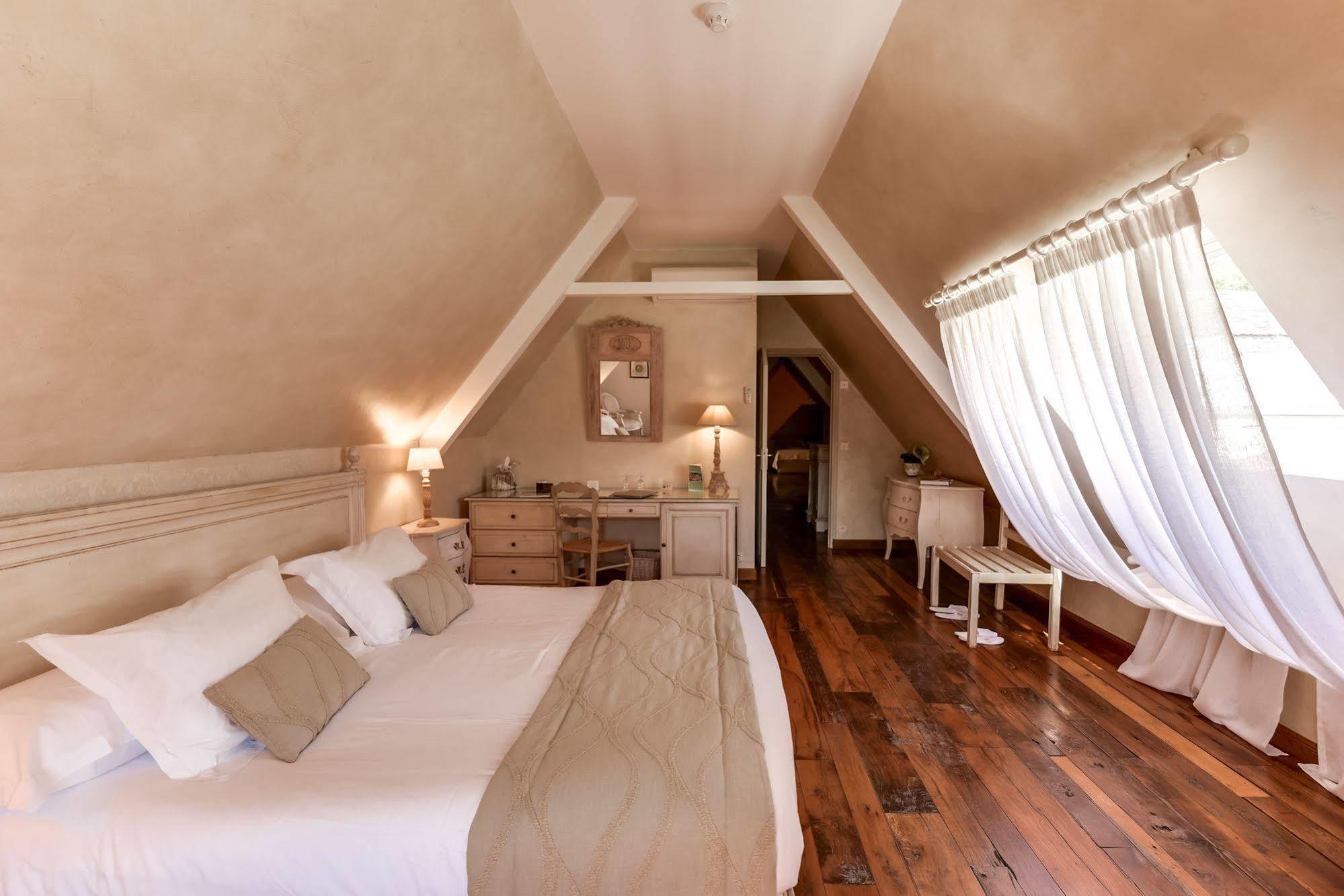 Le Pont De L'Ouysse Hotel Lacave  Bagian luar foto